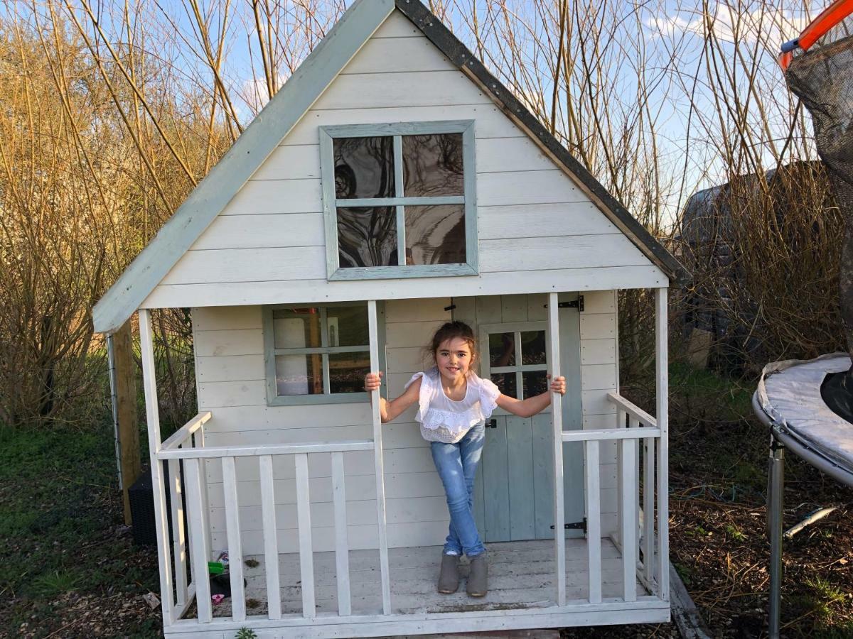 Willow Court Farm Studio South & Petting Farm, 8 Mins From Legoland & Windsor, 15 Mins From Lapland Uk Exteriör bild